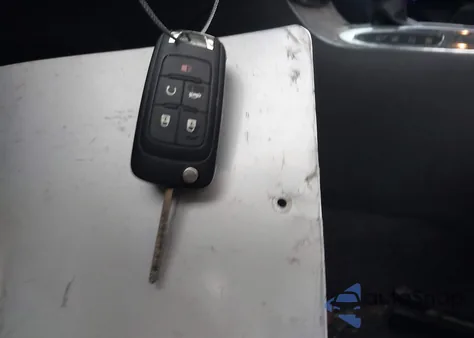 2015 Chevrolet Malibu 1Lt из США, поврежденный, VIN 1G11C5SL6FF116835